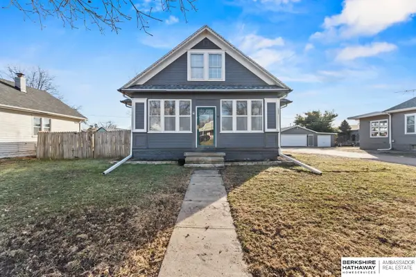 915 W Military Avenue, Fremont, NE 68025