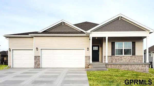 12909 S 65th Street, Papillion, NE 68133