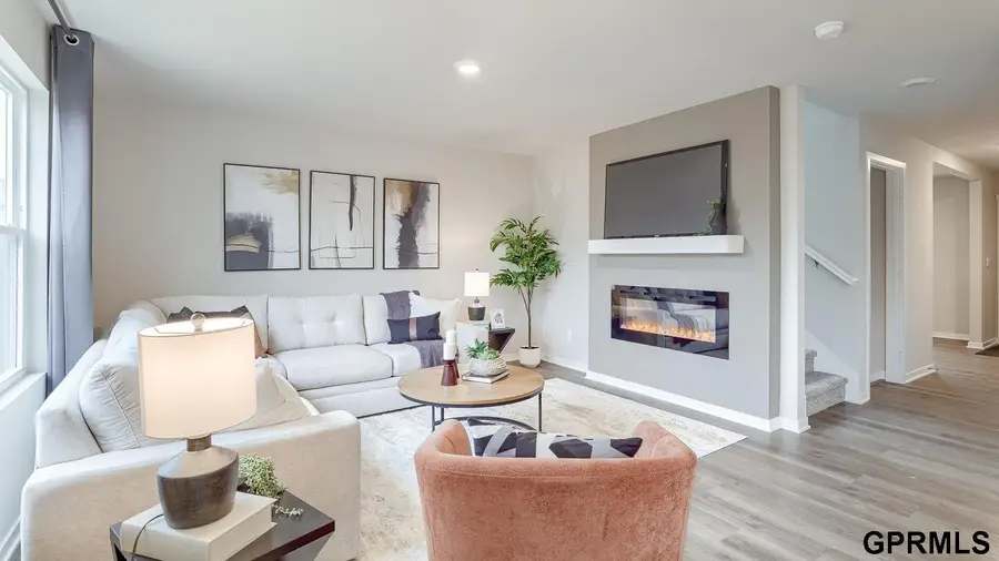 12913 S 65th Street, Papillion, NE 68133 - Image #2