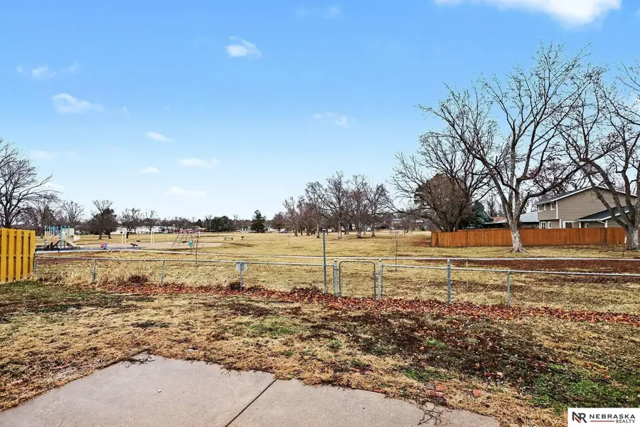 5248 Pawnee Street, Lincoln, NE 68506 - Image #3