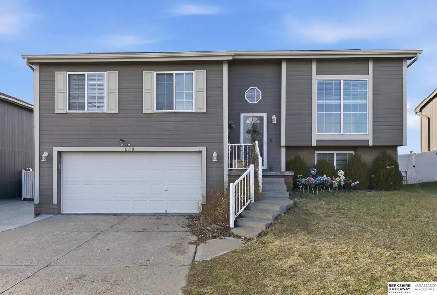 11710 S 209th Avenue, Gretna, NE 68028 - Image #2