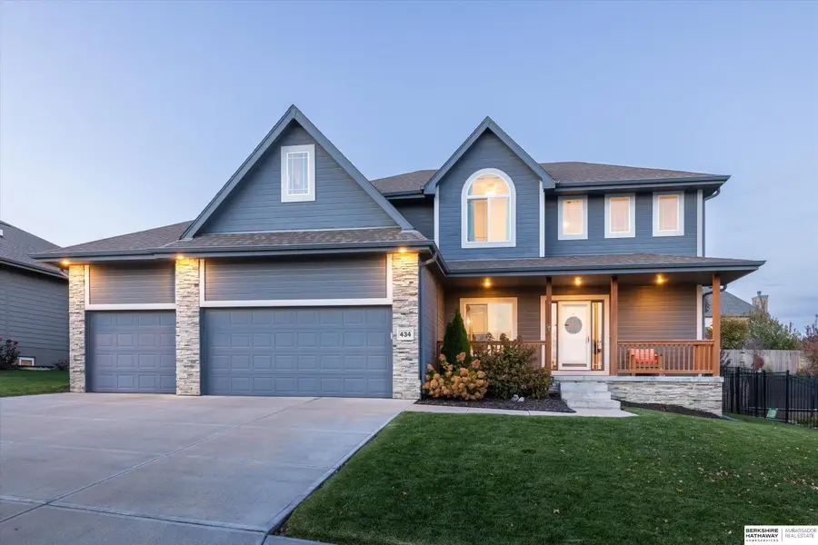 434 Devonshire Drive, Gretna, NE 68028 - Image #3