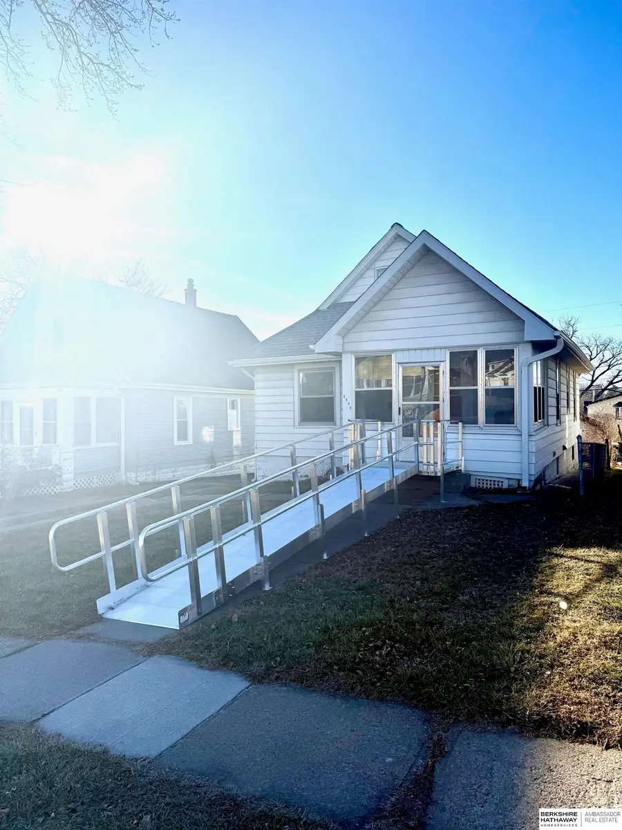 2340 S 35th Street, Omaha, NE 68105 - Image #3