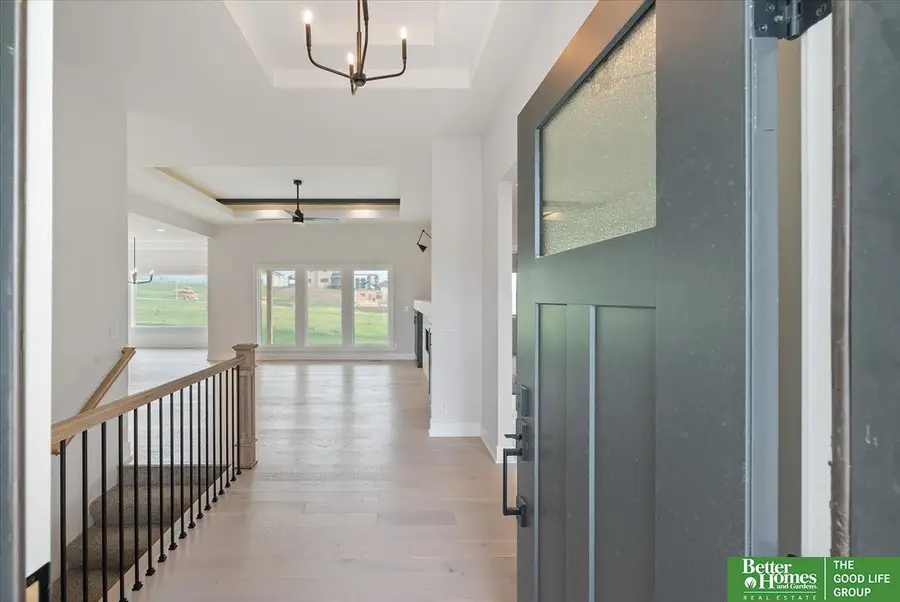 5602 N 213th Avenue, Elkhorn, NE 68022 - Image #2