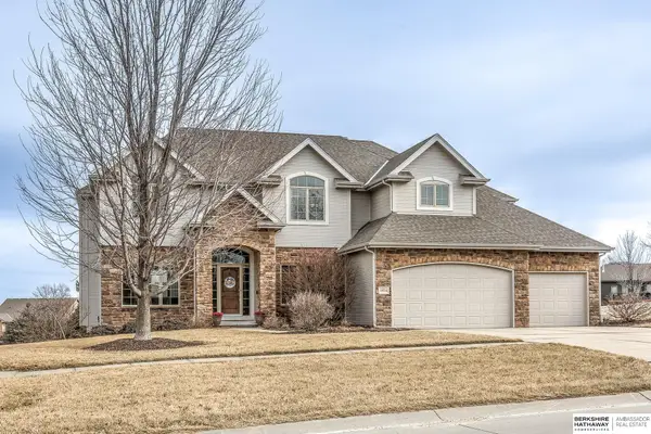 19534 Bellbrook Boulevard, Gretna, NE 68028