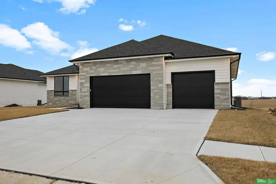 5816 N 198th Street, Elkhorn, NE 68022 - Image #3