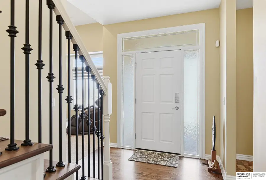 13507 Innis Circle, Bellevue, NE 68123 - Image #2