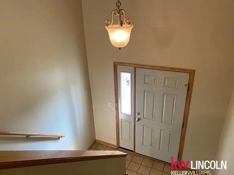 6910 Whitewater Lane, Lincoln, NE 68521 - Image #3