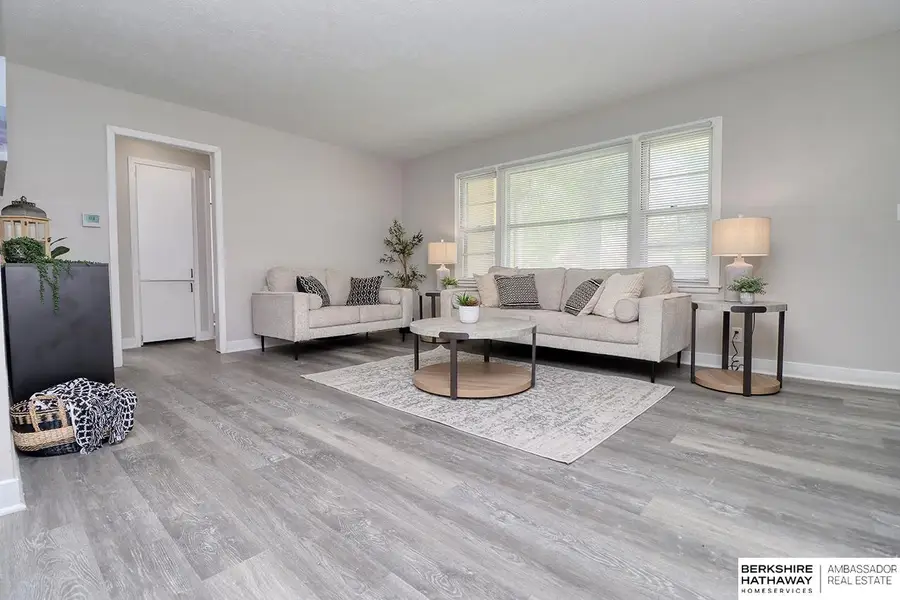 6019 Baldwin Avenue, Lincoln, NE 68507 - Image #3