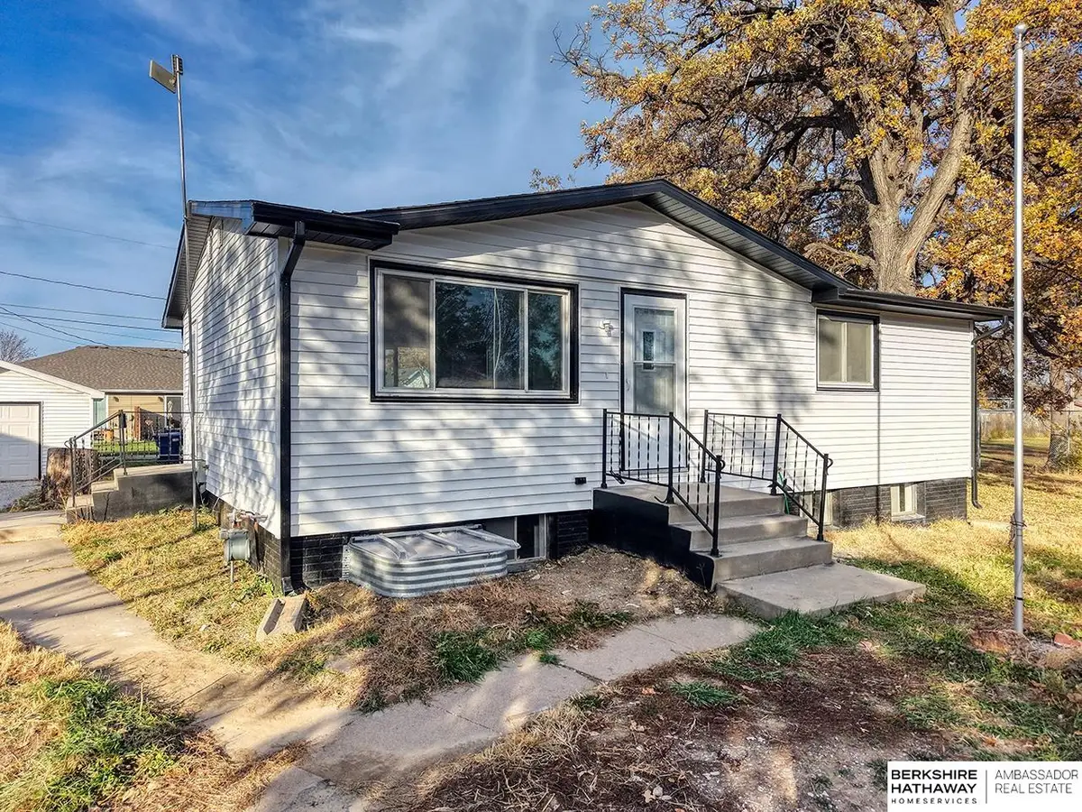 742 W B Street, Lincoln, NE 68522 - Image #1