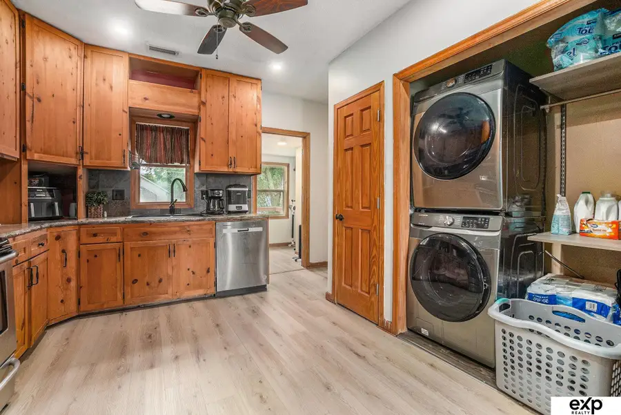 125 E Charles Street, Valley, NE 68064 - Image #3