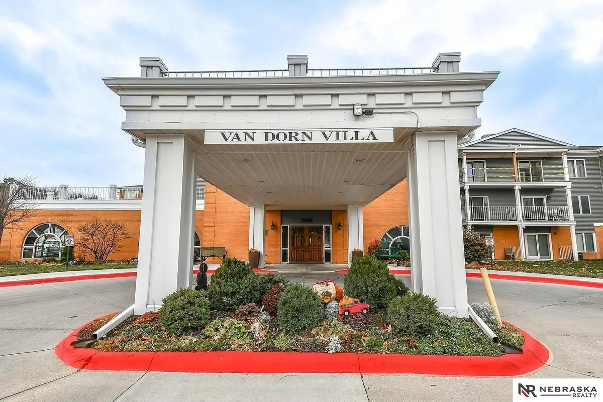 3001 S 51st Street Court #302, Lincoln, NE 68506 - Image #1