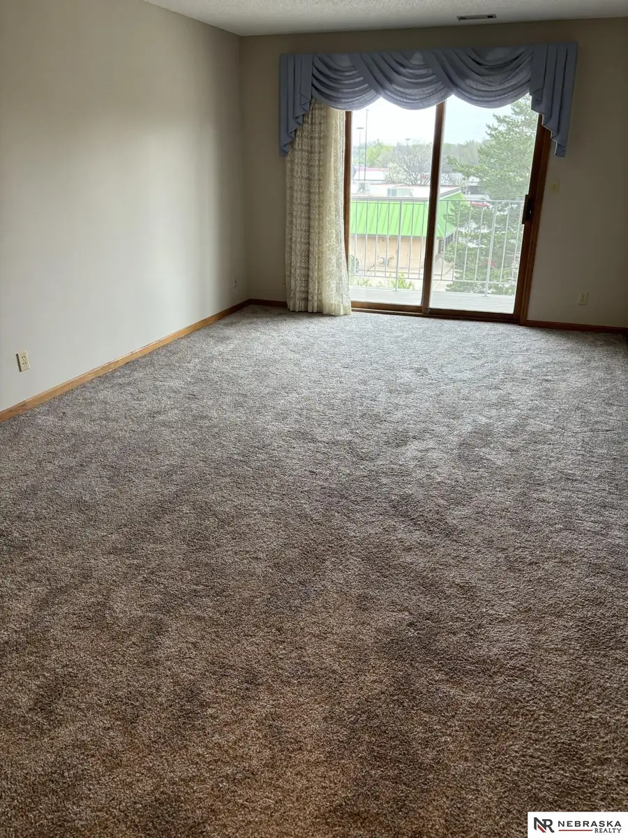 3001 S 51st Street Court #302, Lincoln, NE 68506 - Image #2