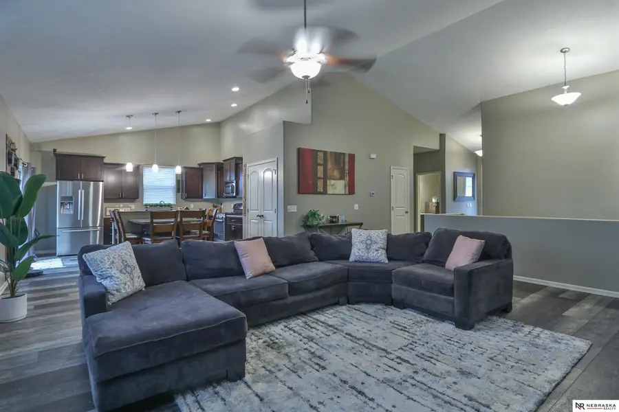 17116 Joanne Drive, Omaha, NE 68136 - Image #2