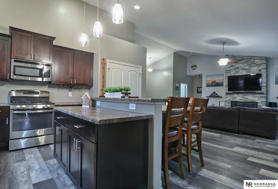 17116 Joanne Drive, Omaha, NE 68136 - Image #3