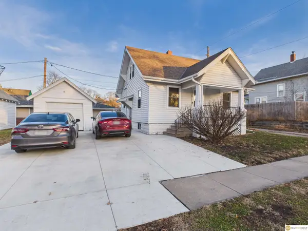 1216 S 7th Street, Lincoln, NE 68502