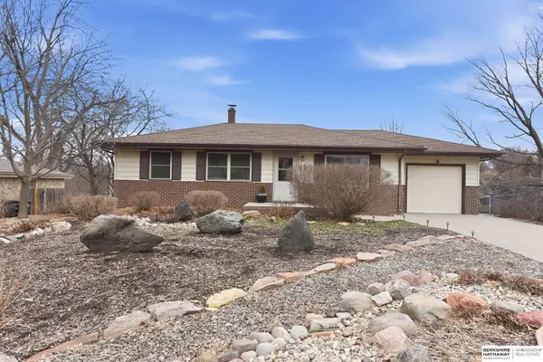 8516 Evans Street, Omaha, NE 68134