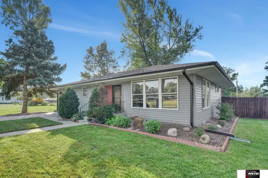 111 E 3rd Street, Valparaiso, NE 68065 - Image #2