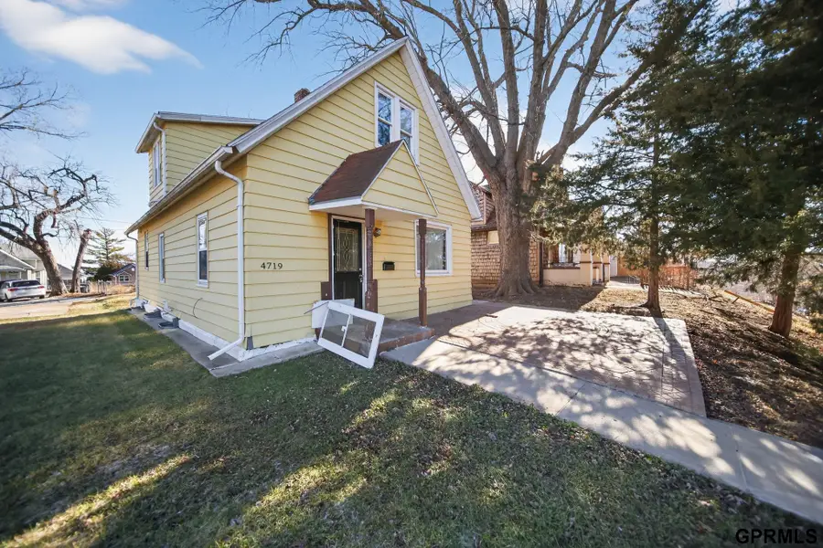 4719 S 18th Street, Omaha, NE 68107 - Image #2