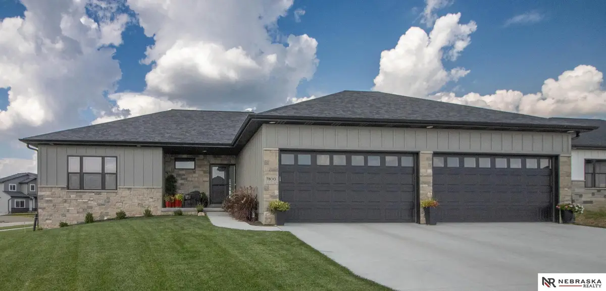 7800 Augustine Avenue, Lincoln, NE 68516 - Image #1