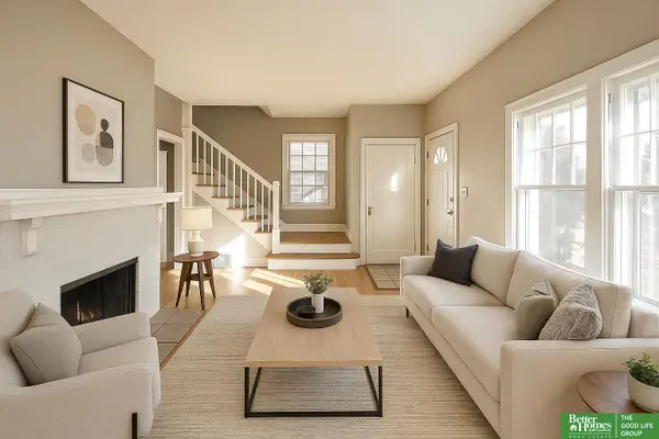 1050 S 35th Avenue, Omaha, NE 68105