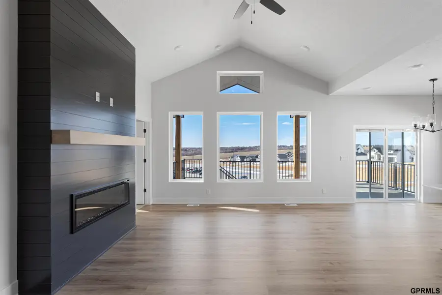 19860 Andresen Street, Omaha, NE 68135 - Image #2