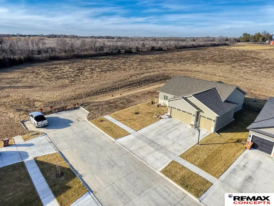 1060 W Panorama Road, Lincoln, NE 68523 - Image #3