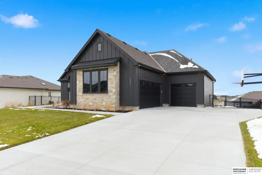 11610 S 117th Street, Papillion, NE 68046 - Image #2
