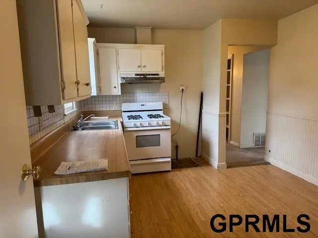 7202 S. 23rd Street, Bellevue, NE 68147 - Image #3