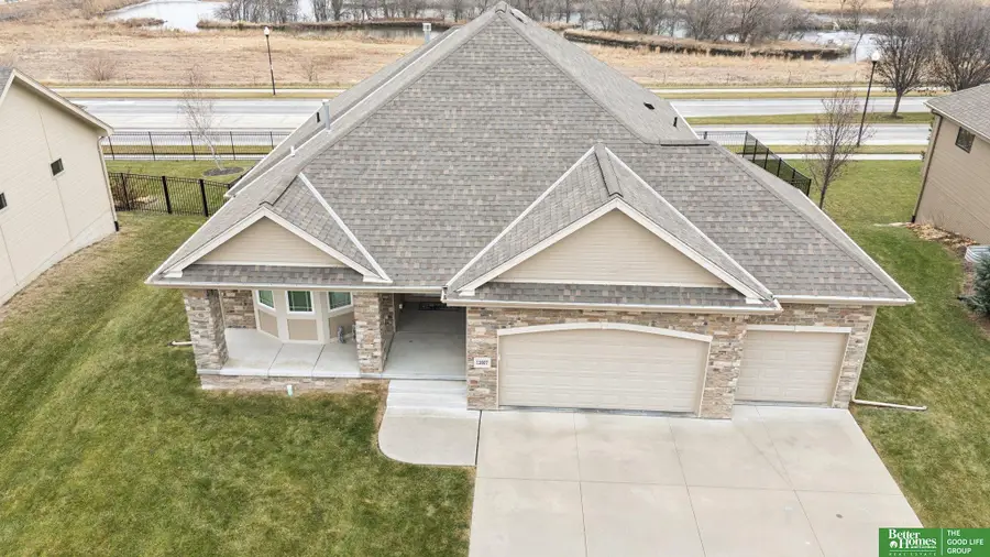 12007 Pintail Drive, Papillion, NE 68046 - Image #2