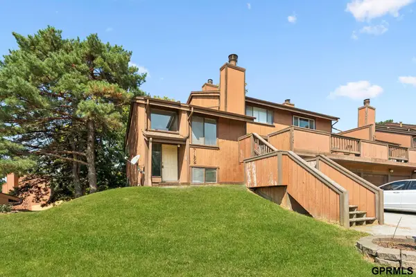 7168 N 78 Court, Omaha, NE 68122