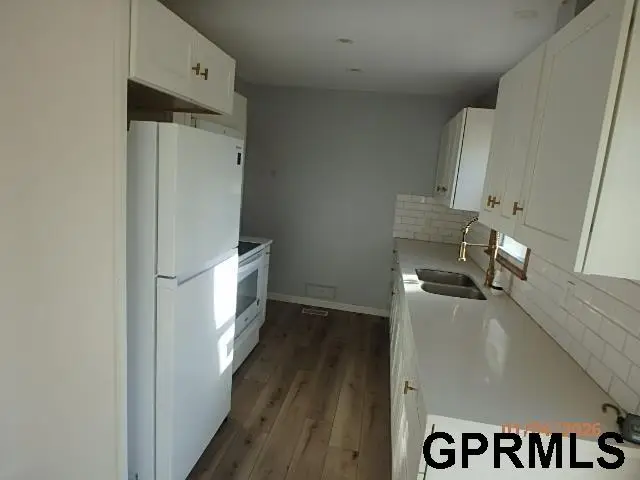 5627 Northwest Drive, Omaha, NE 68104 - Image #2