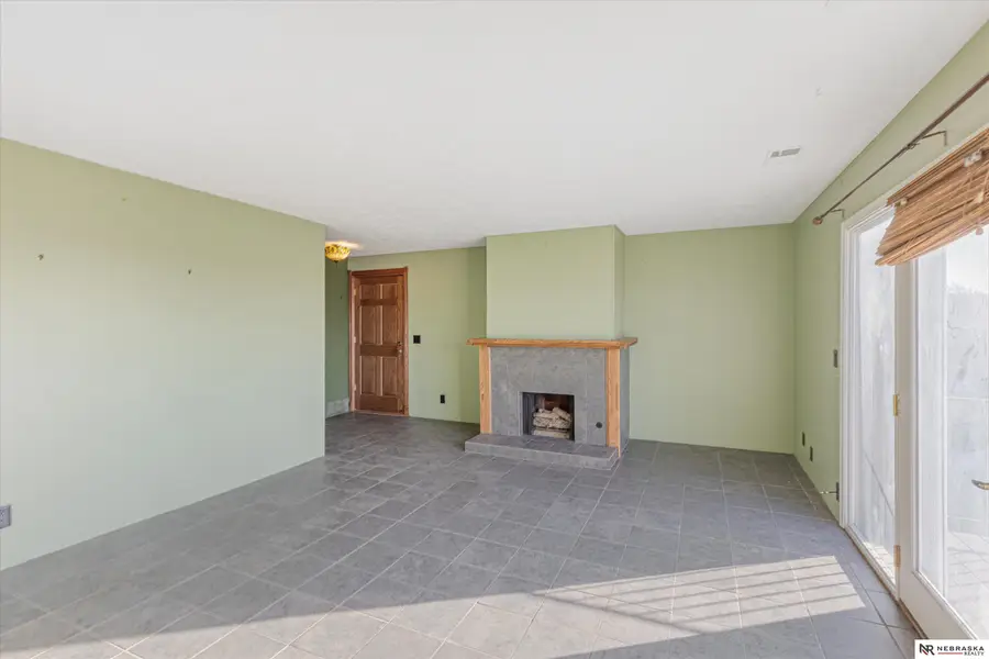 12737 Woodcrest Plaza #318B, Omaha, NE 68137 - Image #3