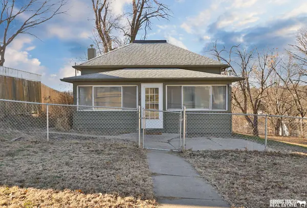 718 S 9th Street, Plattsmouth, NE 68048