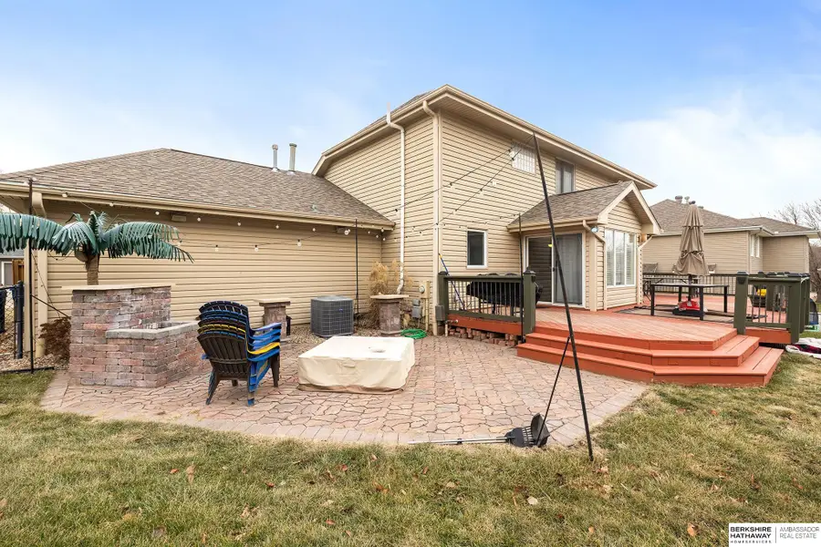 10016 Floyd Street, La Vista, NE 68128 - Image #3