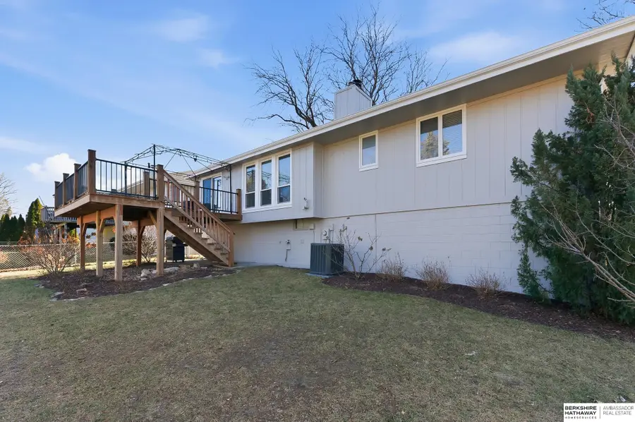 13016 Patrick Circle, Omaha, NE 68164 - Image #2