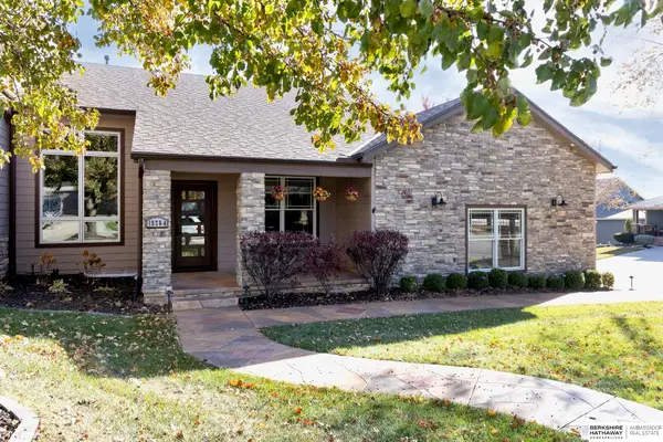 15764 Hartman Avenue, Omaha, NE 68116