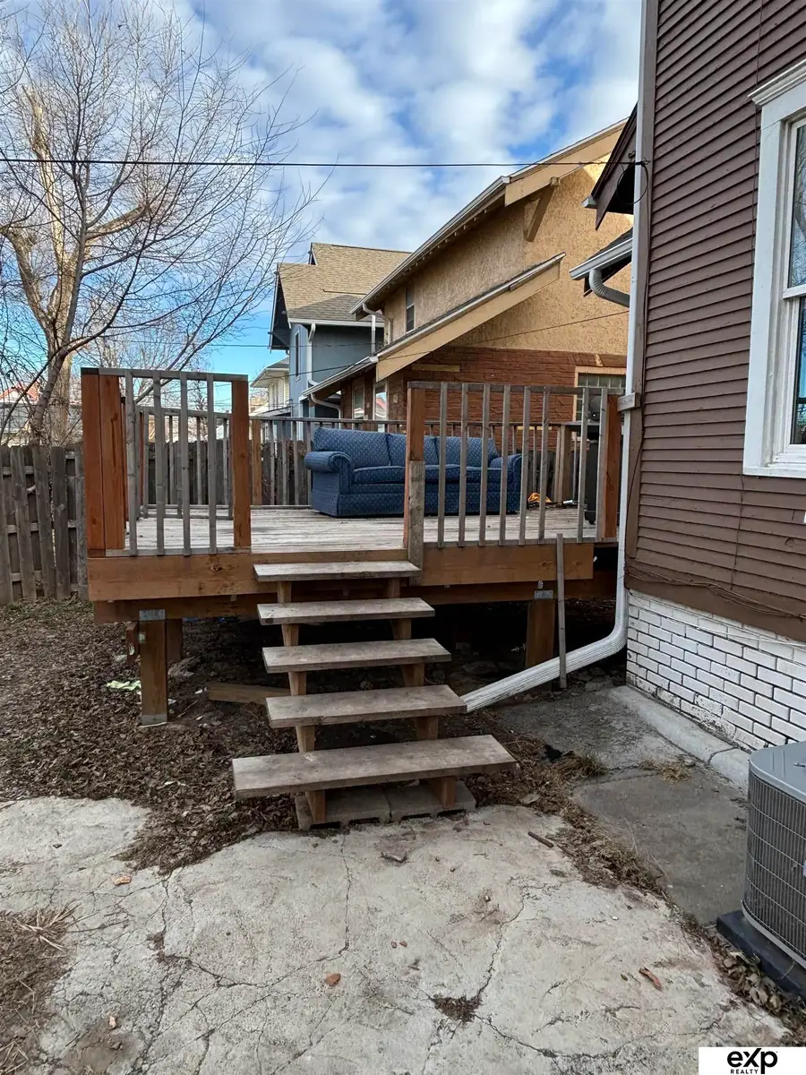 2166 Evans Street, Omaha, NE 68110 - Image #2