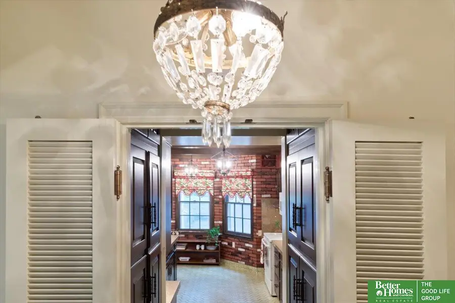 601 Forest Drive, Council Bluffs, IA 51503 - #2