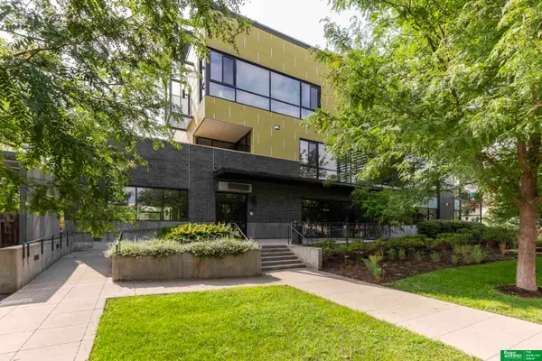 1502 S 10th Street #108, Omaha, NE 68108