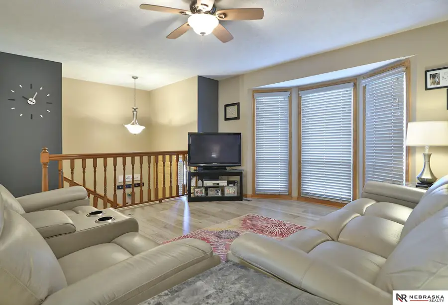 13581 W Circle, Omaha, NE 68137 - Image #3