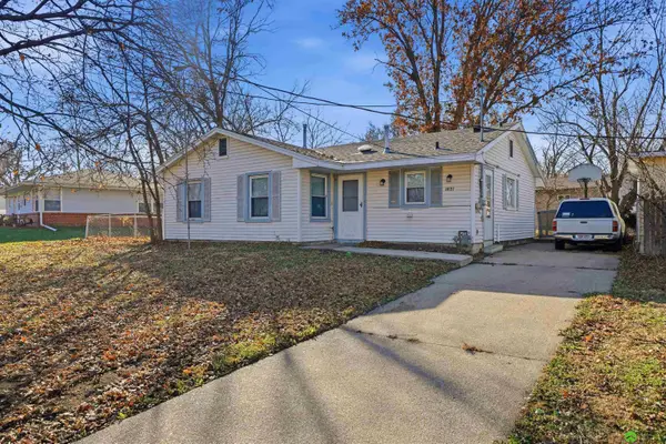 3027 NW 52nd Street, Lincoln, NE 68524