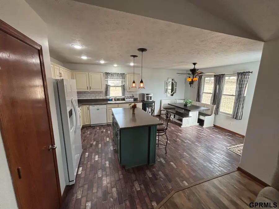 19810 Fairview Road, Gretna, NE 68028 - Image #3