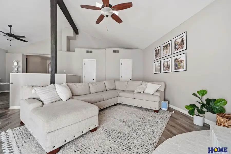 5239 Heumann Drive, Lincoln, NE 68504 - Image #2