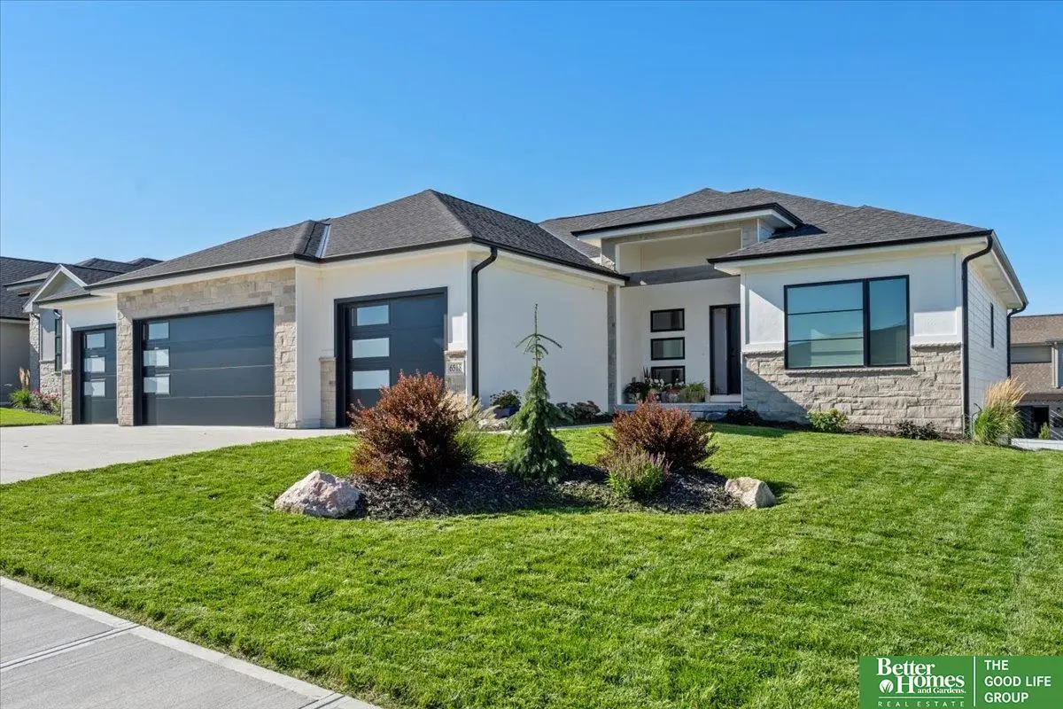 6518 S 208th Avenue, Elkhorn, NE 68022 - #1