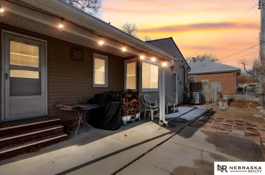 2303 N 60th Avenue, Omaha, NE 68104 - Image #3