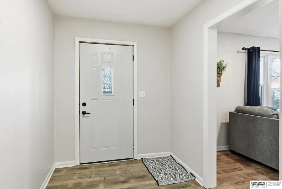 3521 N 76th Street, Omaha, NE 68134 - #3