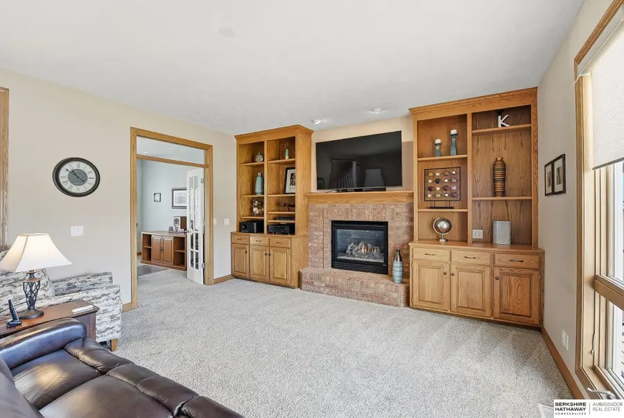 7910 W Brentwood Drive, La Vista, NE 68128 - #3