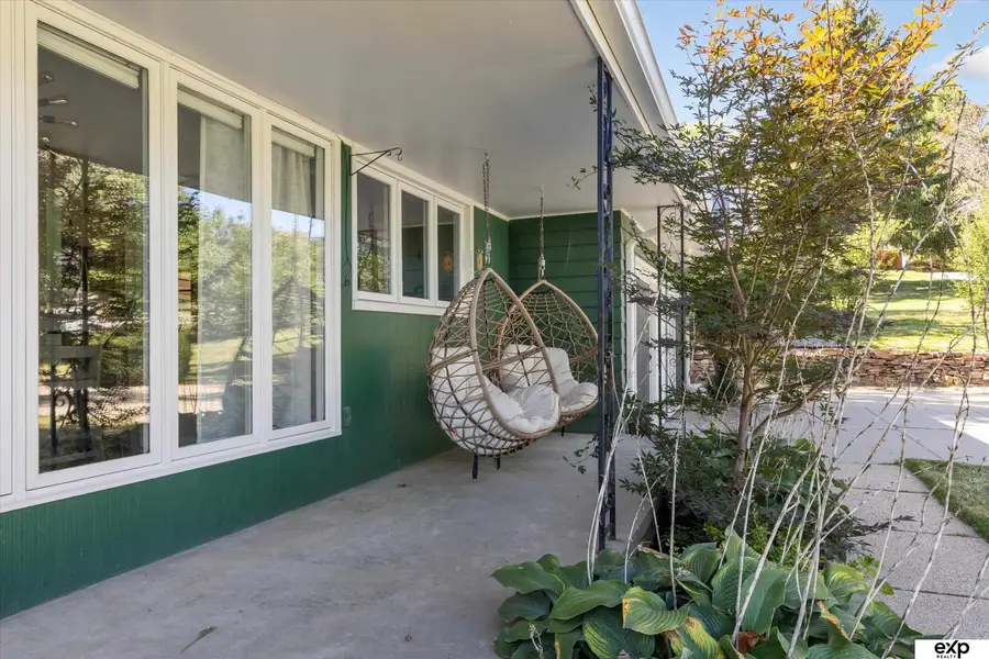 7923 Harney Street, Omaha, NE 68114 - Image #2