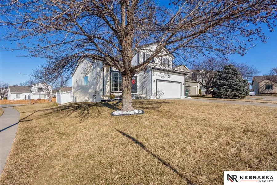 18648 N Circle, Omaha, NE 68135 - Image #2